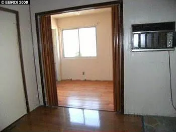 301 W 13th St photo 1