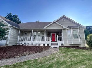 7535 Beechwood Ln, Gainesville, GA 30506