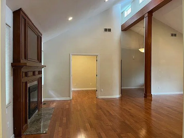 3905 E Newland Dr — Photo 10
