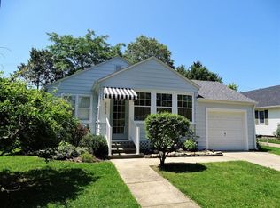 2512 Willa Dr, Saint Joseph, MI 49085