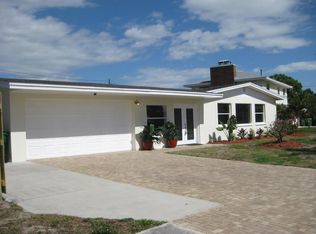 1520 Sunrise Dr, Merritt Island, FL 32952