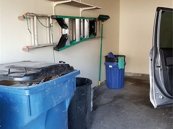 3rd image of 1758 E University Ave APT 1