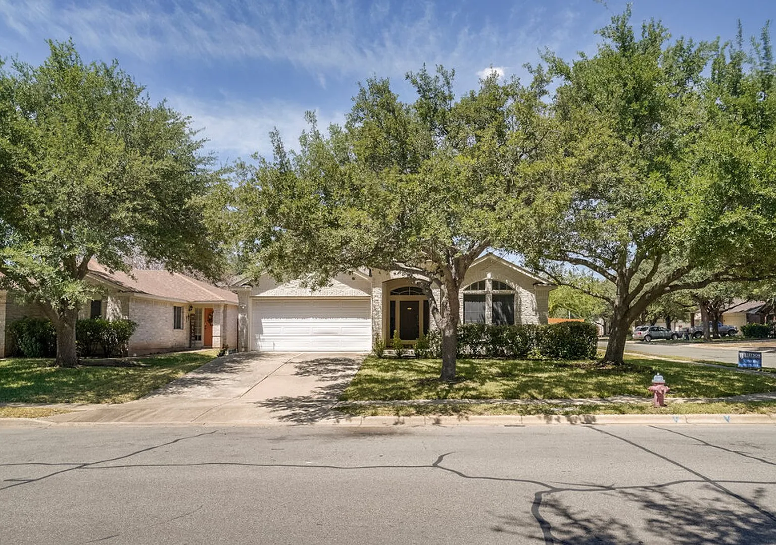 900 Fenway Park Ct Round Rock, TX 78665 — Photo 4