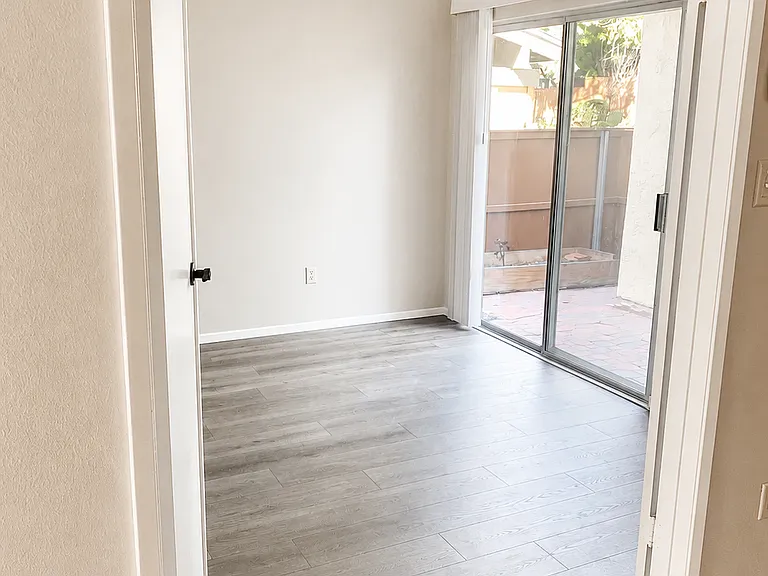 downstairs bedroom or office