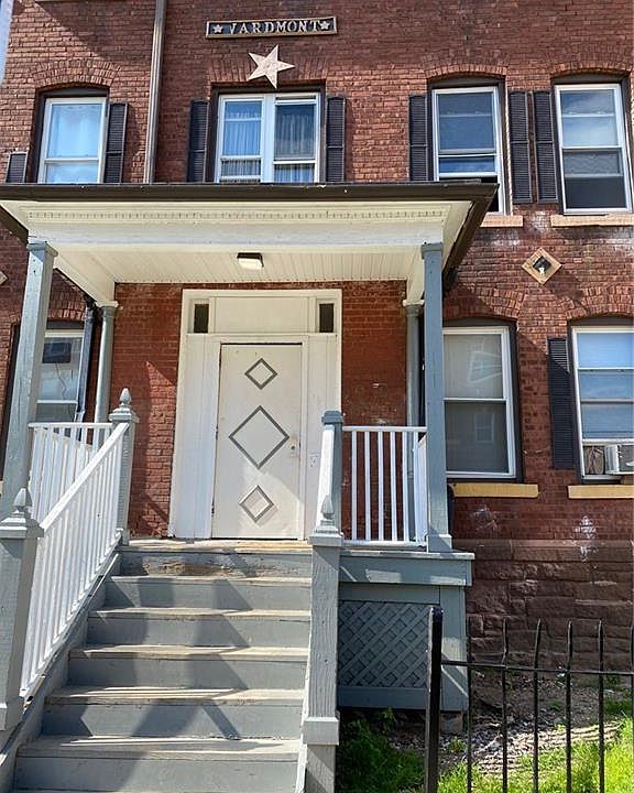 2nd image of 108 Ward St #2E