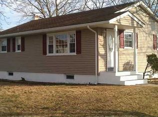 74 1st Ave, Port Reading, NJ 07064