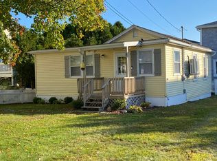 19 Island Ave, Groton, CT 06340