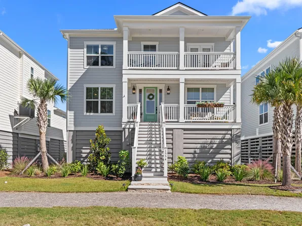 1554 N Lakeshore Dr, Mount Pleasant, SC 29466