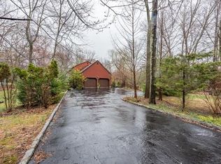 5 Wight St, Bridgewater, NJ 08807