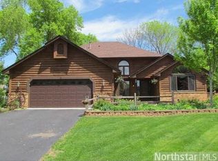 3319 Edinbrook Ct, Minneapolis, MN 55443