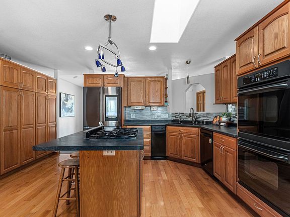 5th image of 6454 Sunshine Harbour Dr