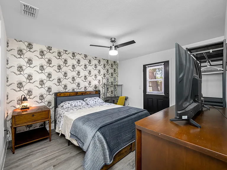 4737 W Oklahoma Ave #2 — Photo 6