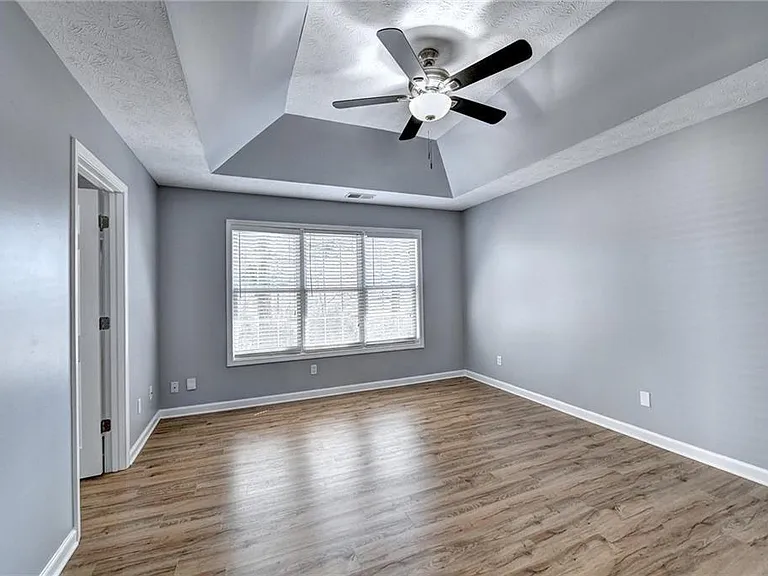 5867 Tattersall Ter — Photo 23
