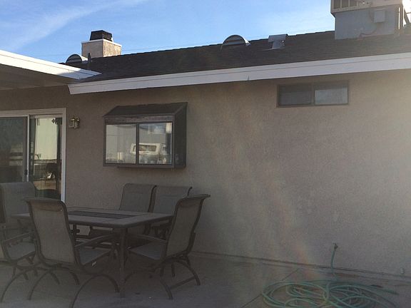 2nd image of 18818 Vine St
