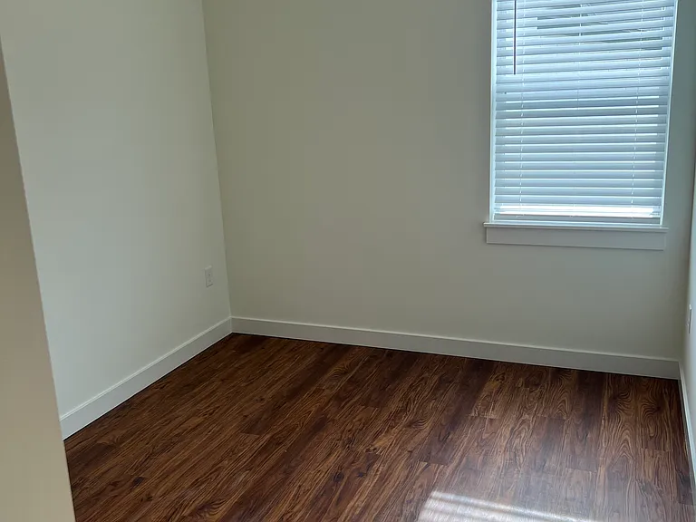2526 Arlene Pl — Photo 8
