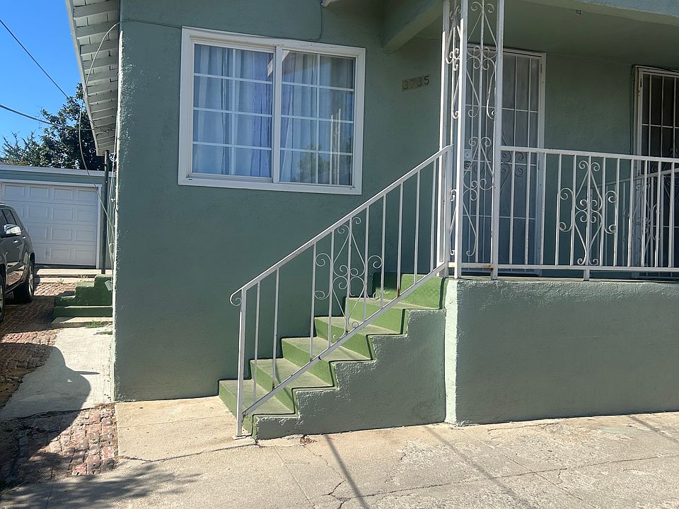 Front of apartment