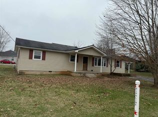 136 N Dickerson St, Park City, KY 42160