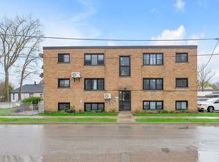 642 Hamilton Rd #6, London, ON N5Z 1S9