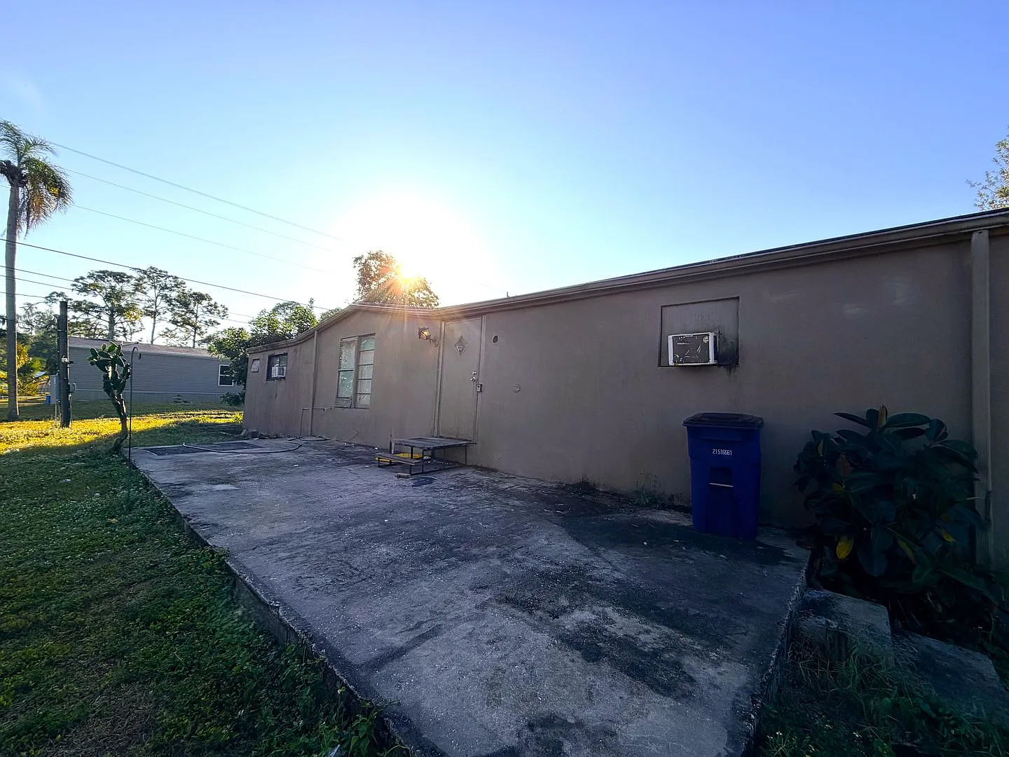 8115 Tolles Dr — Photo 3