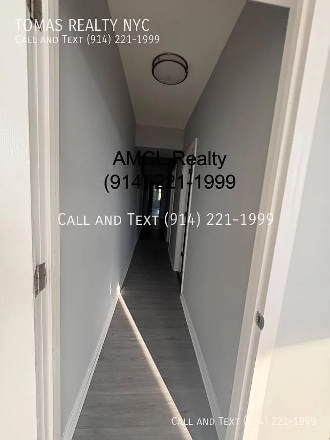 4 bed, $3,400 — Photo 1
