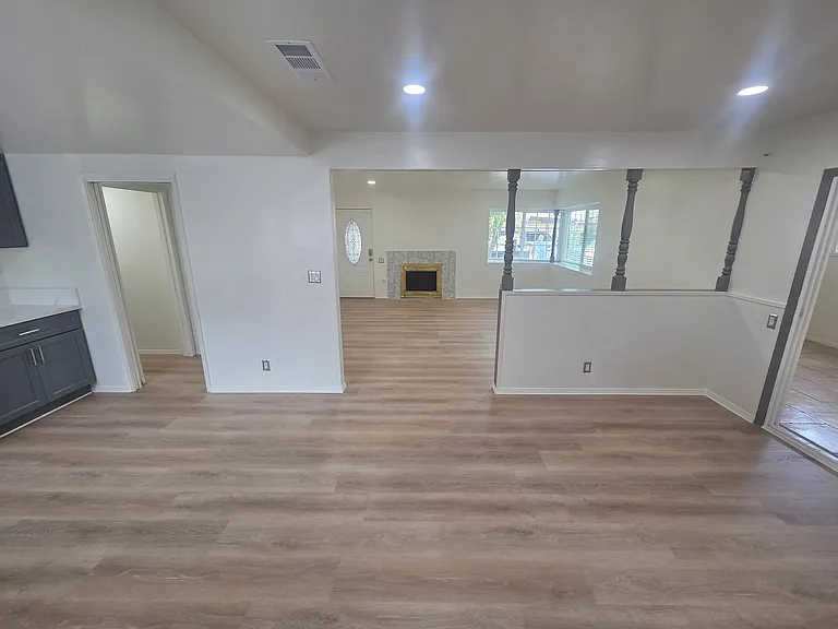 2613 Willard Ave — Photo 8