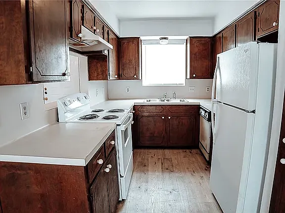 1839 Elizabeth St #1839 — Photo 8