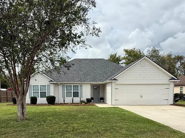 5604 Pasadena Way, Valdosta, GA 31601