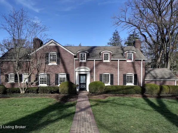 429 Mayfair Ln, Mockingbird Valley, KY 40207