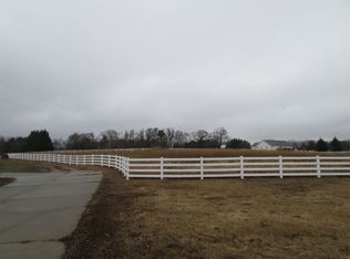 515 Gunnell Rd, Comer, GA 30629