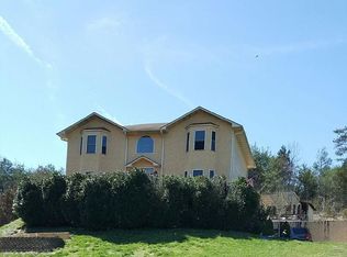 4059 Snyder Rd, Kodak, TN 37764