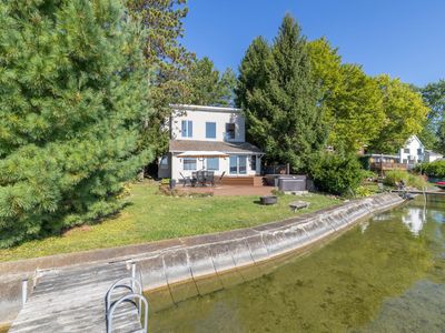 24199 N Shore Dr, Edwardsburg, MI, 49112
