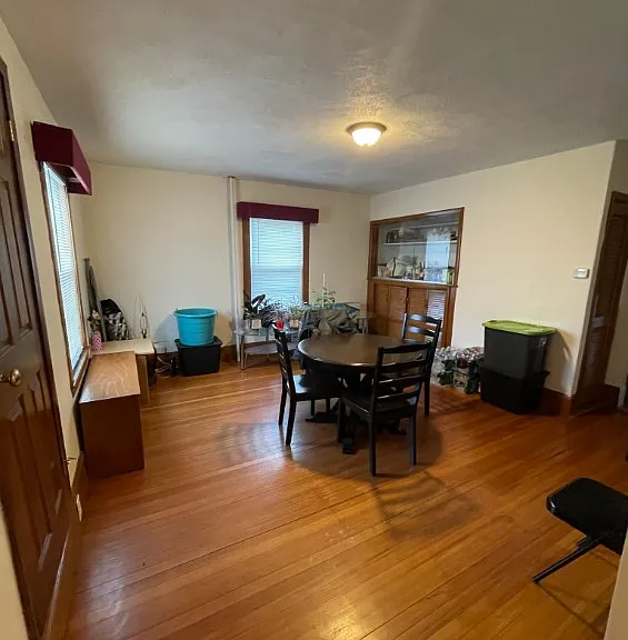 192 Park St #194 — Photo 1