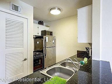 3rd image of 4306 Avenue A