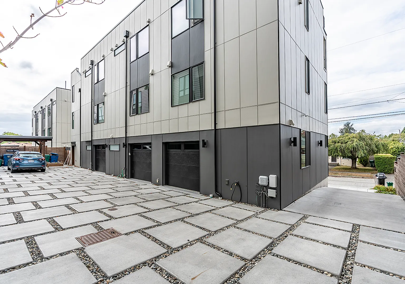 Cozy Seattle Townhome — Photo 3