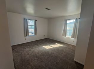 875 N 3rd St E, Mountain Home, ID 83647