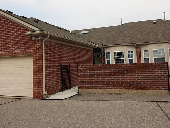 2nd image of 30569 Beatrice Ct