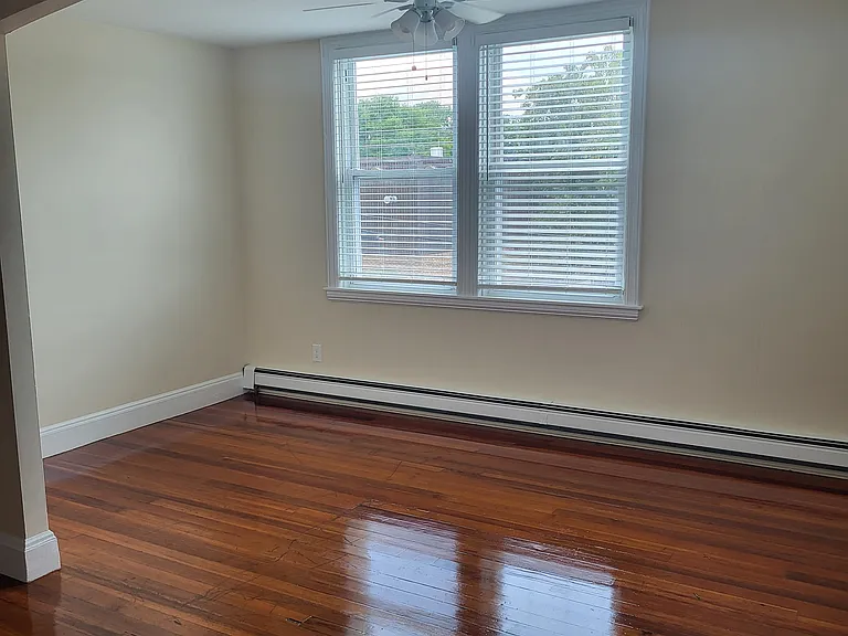 65 East St #5 — Photo 12