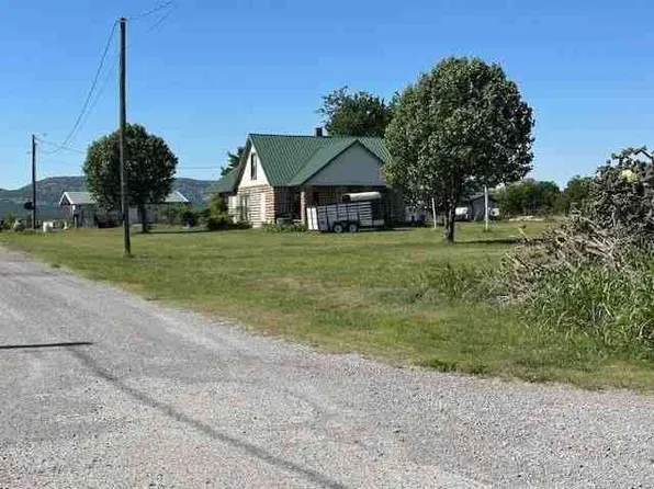 9295 NW Wolf Rd, Lawton, OK 73507