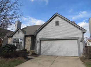 932 Larkfield Dr, Columbus, OH 43085