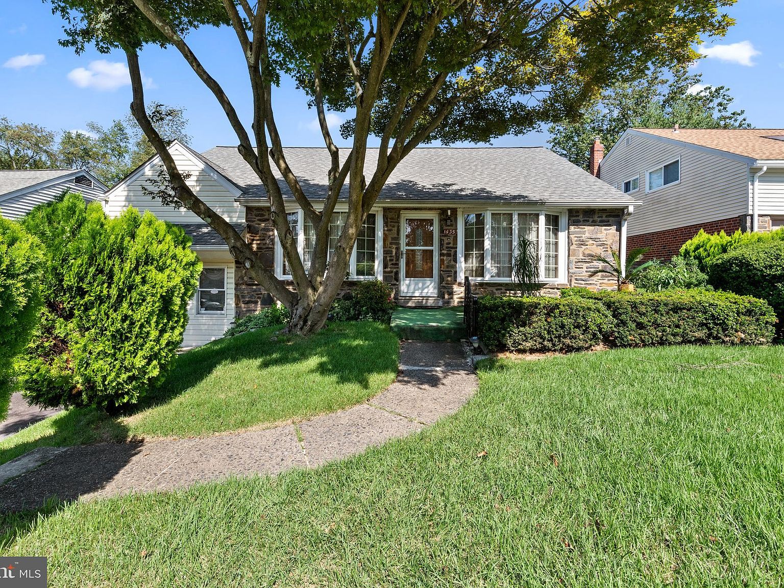 1435 Windsor Park Ln, Havertown, PA 19083 Zillow