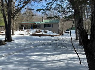 319 Lund Rd SE, Fife Lake, MI 49633