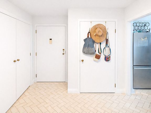 2nd image of 40 N Tower Rd APT 6G