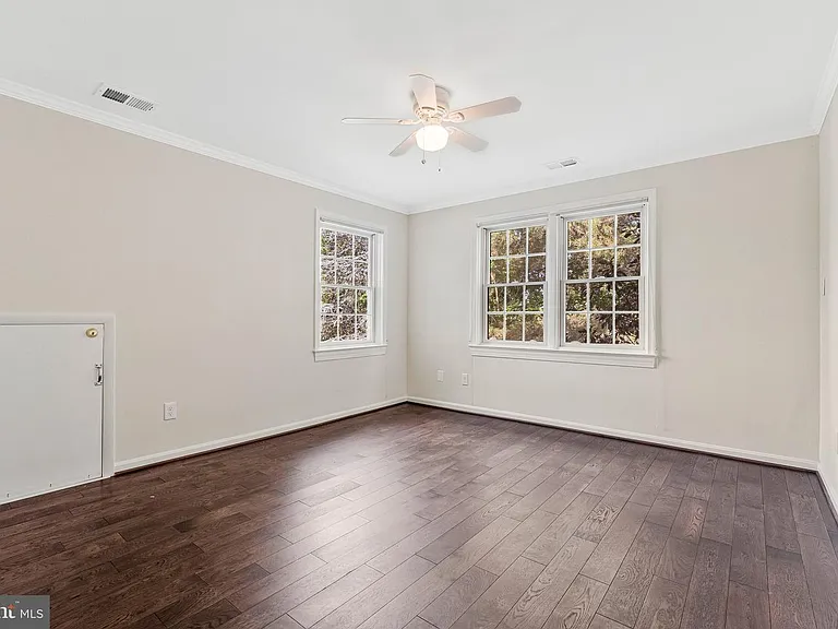 10034 Scenic View Ter — Photo 40