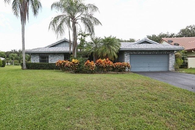 1st image of 8910 NW 50th Ct