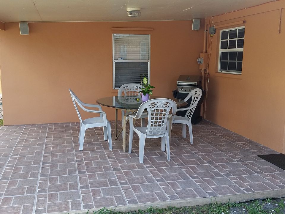 1st image of 1542 Roy Dr