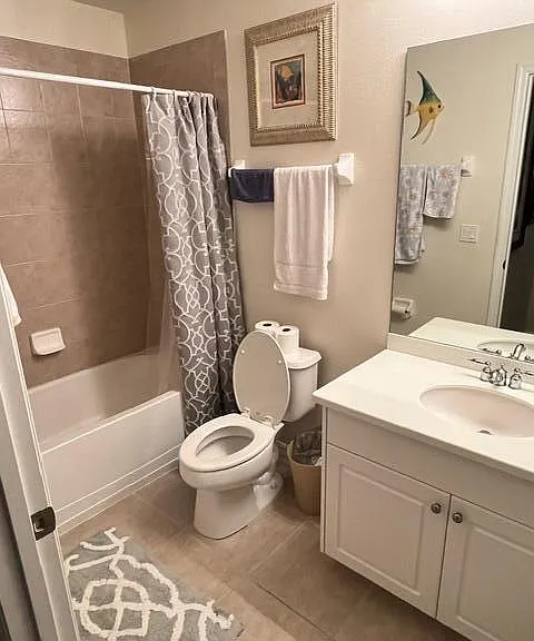 6828 Toland Dr #302 — Photo 40