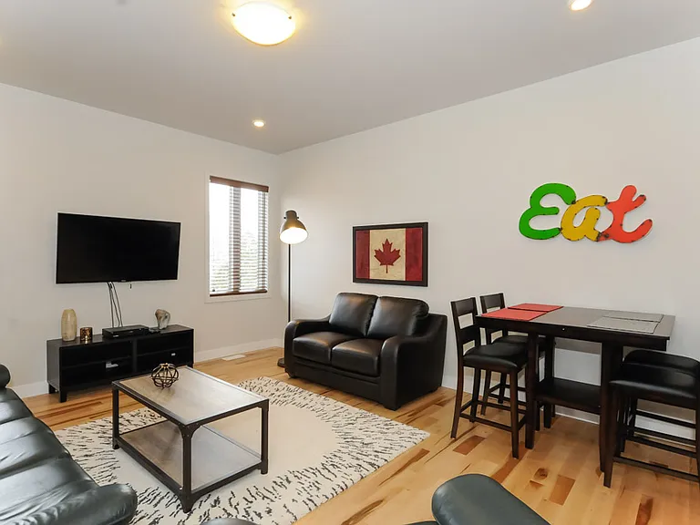 44 Ontario St #3B — Photo 10