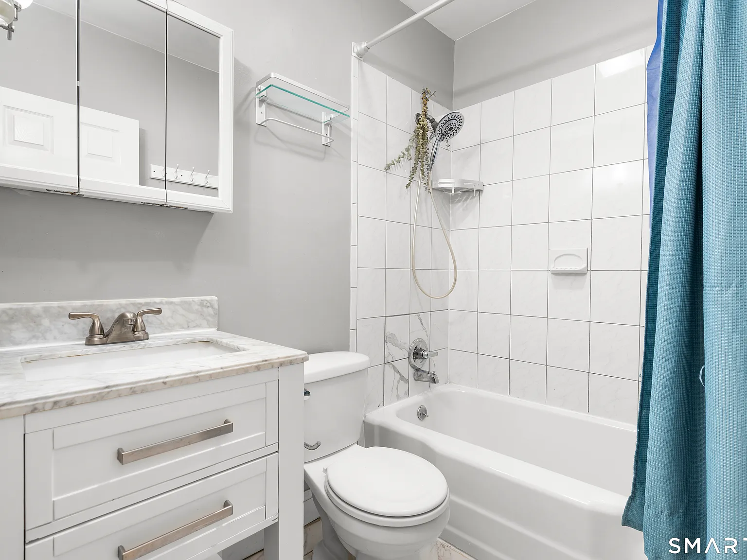 2 bed, 1.0 bath, 935 sqft, $2,100 — Photo 4