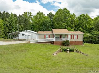 524 Boxwood Rd, South Hill, VA 23970