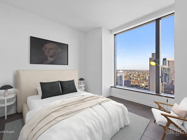 11 Hoyt Street image 4 of 21